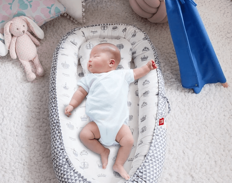 Réducteur de lit bébé cocon déhoussable 88x53 cm - Choupinoo