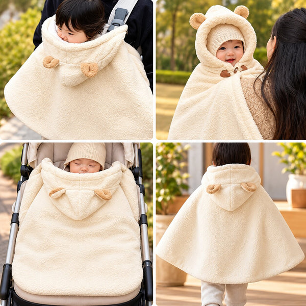 Cape d’hiver bébé beige en fausse fourrure douce avec capuche à oreilles d’ourson, présentée en quatre situations : porte-bébé, dans les bras de maman, poussette et vue de dos.