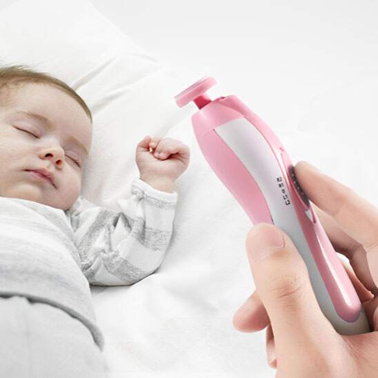 Coupe ongle pour bebe LED pour des soins sans stress - Choupinoo