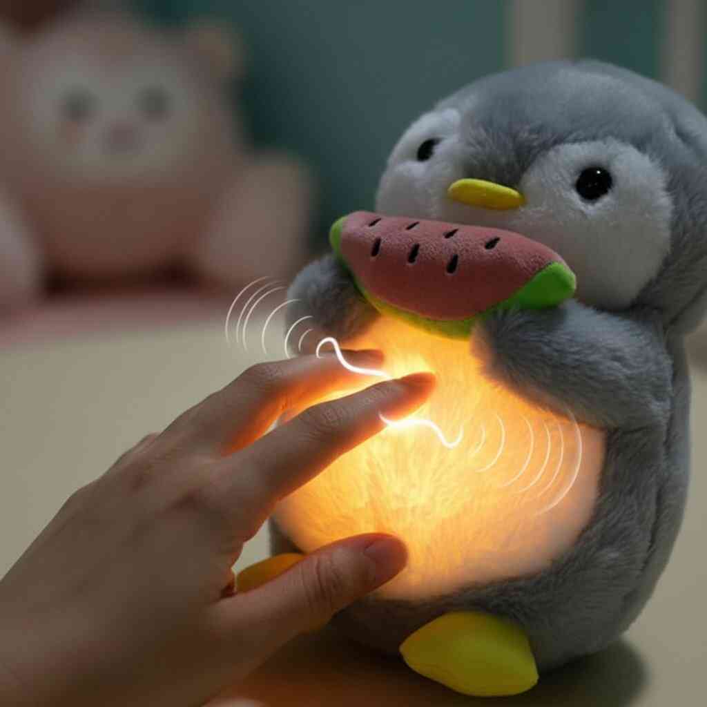 Peluche Pingouin Respirante avec Veilleuse & Berceuse - Choupinoo