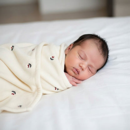 Plaid Polaire Bébé 90 × 125 cm – Couverture Bébé en Tissu Polaire - Choupinoo