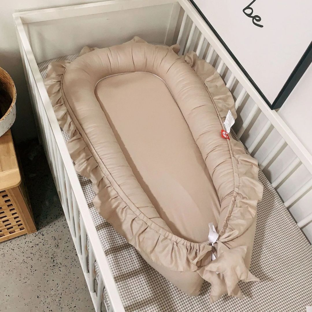 Réducteur de lit bébé étoiles volantes - Choupinoo