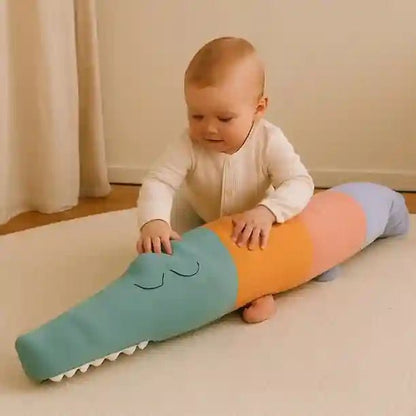 Tour de lit crocodile sécurisé en peluche - Choupinoo